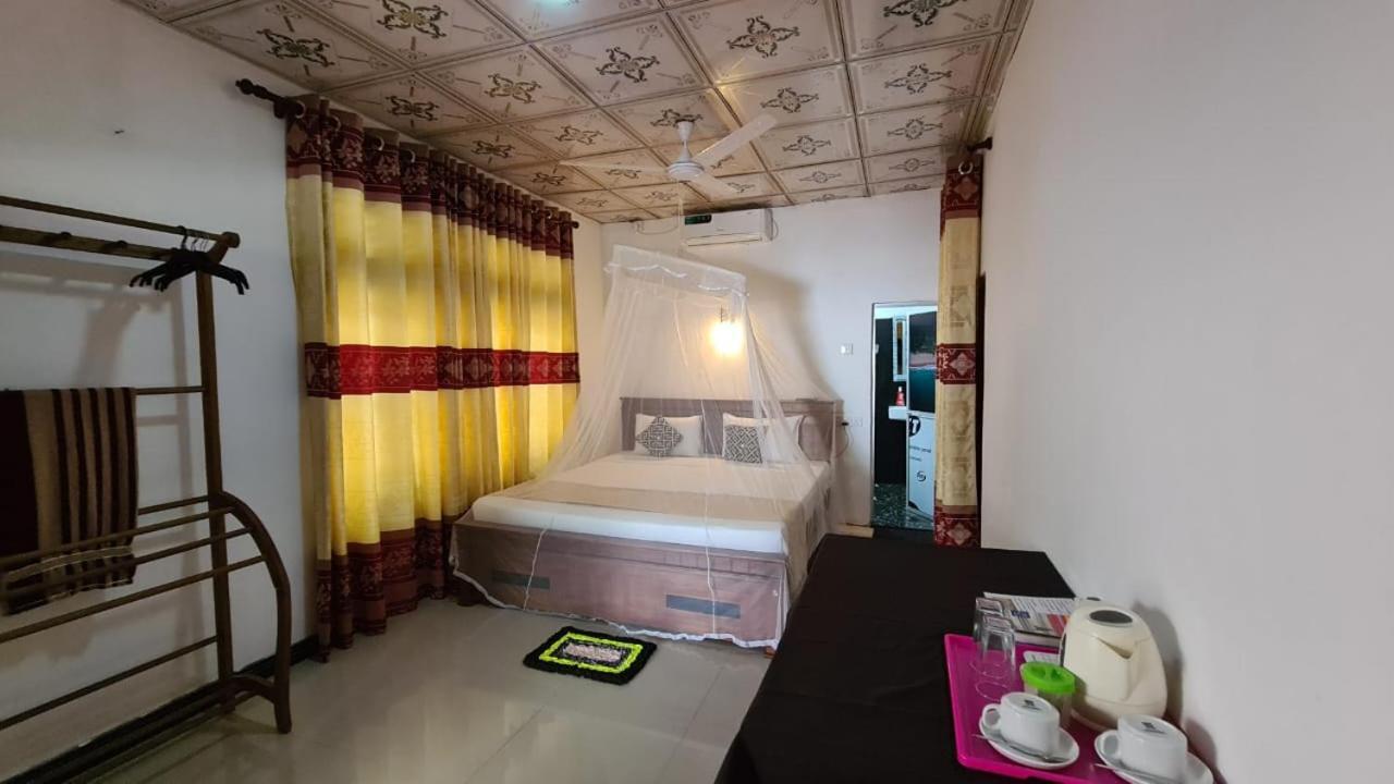 Kavidi Villa Home Stay Tangalle Habitación foto